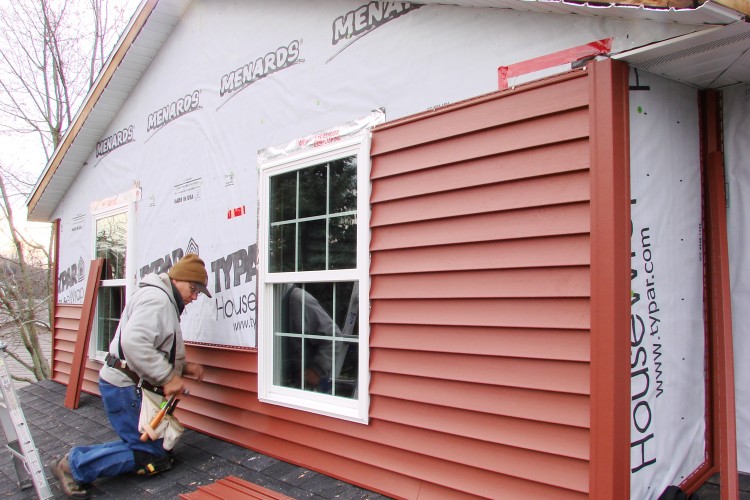 Siding house yourself