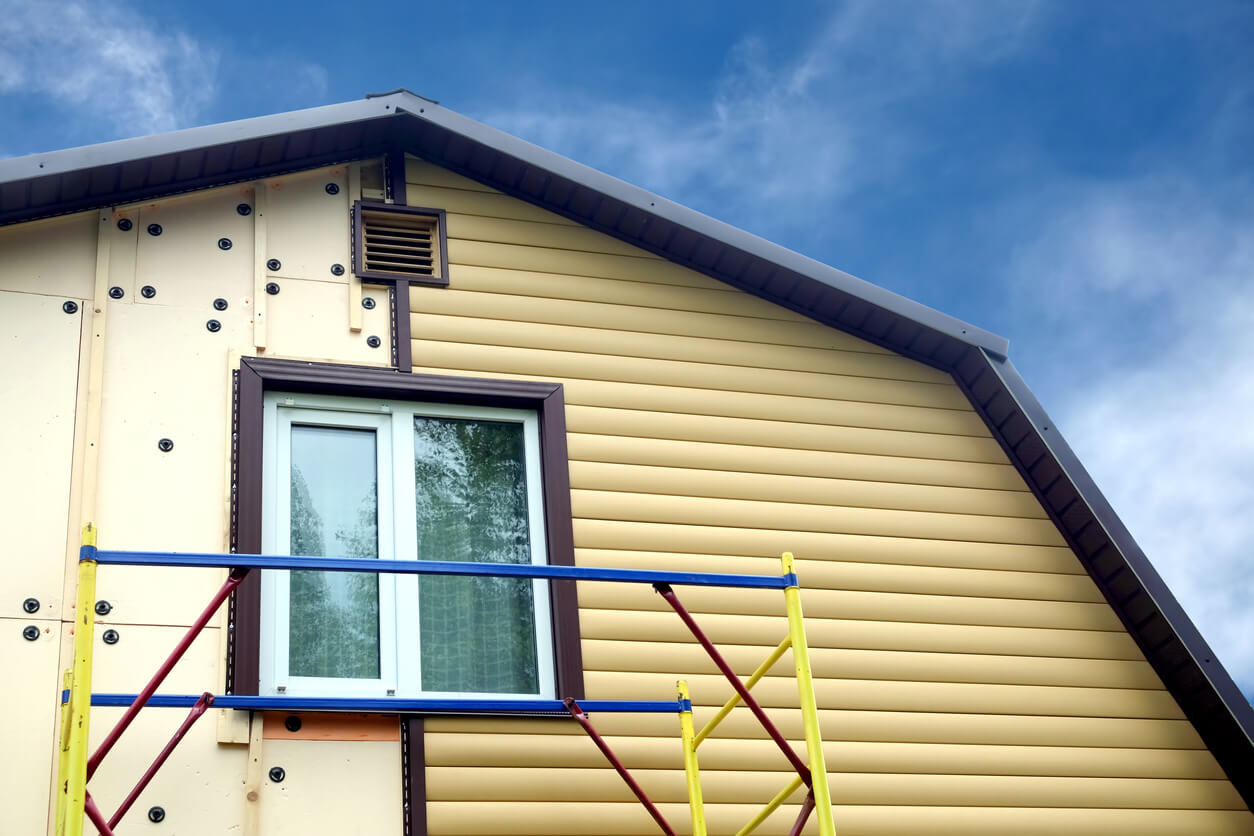 Siding vinyl house best insulated brick options good contractor when mistakes hiring avoid benefits single covered frost